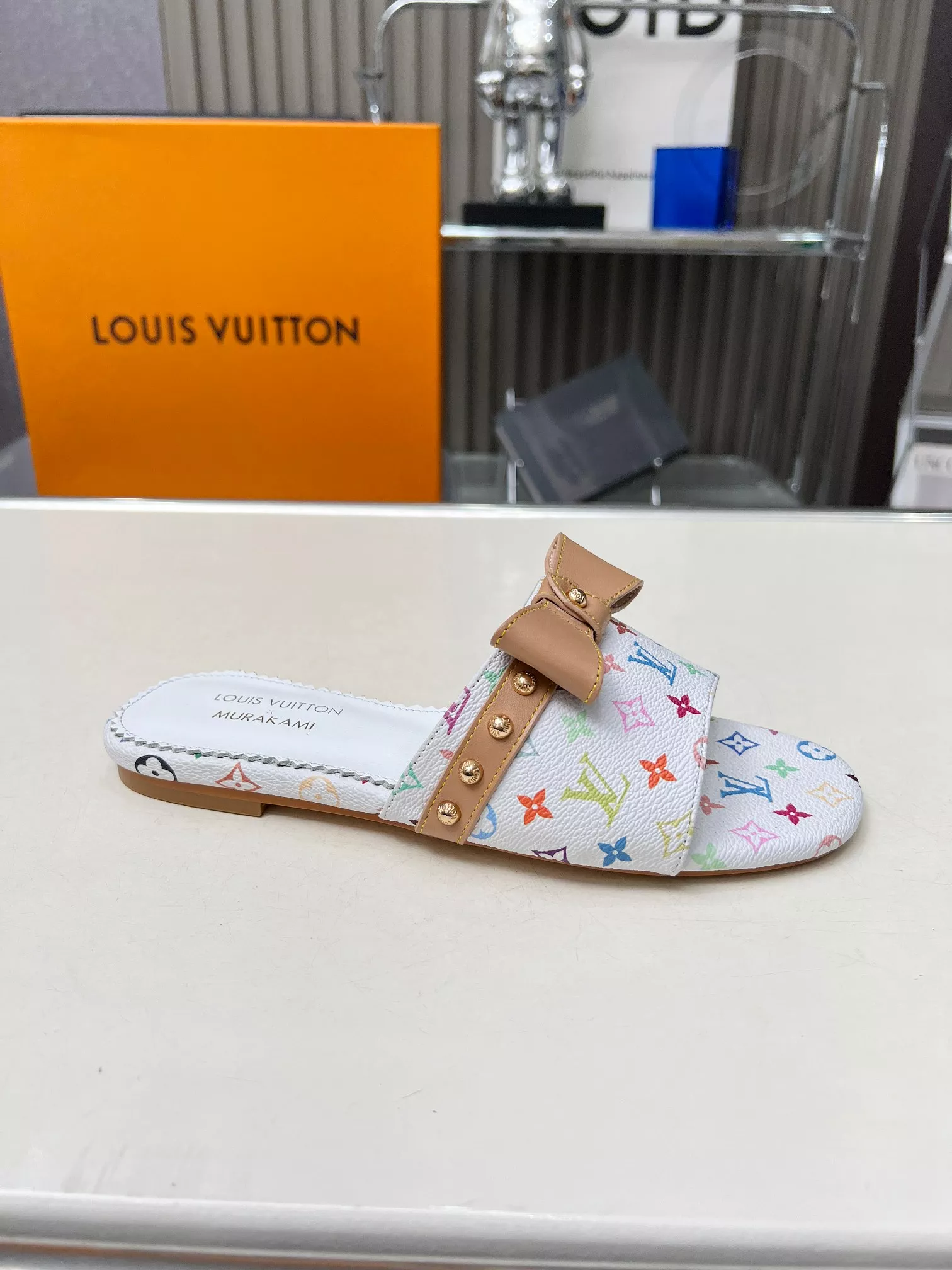 louis vuitton chaussons pour femme s_12a25533